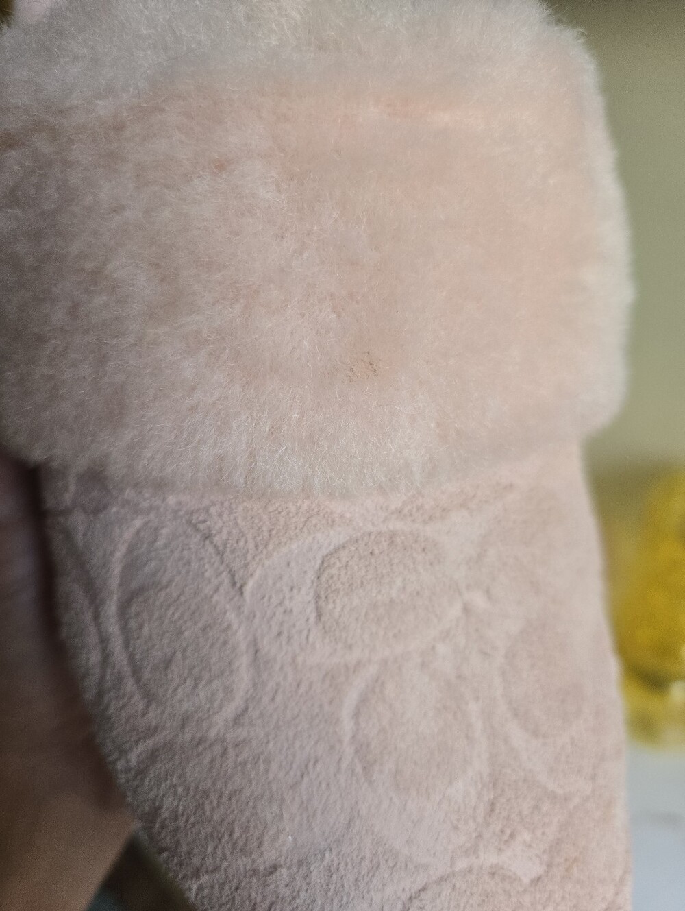 GUC Coach Sherpa Flat Mules In Signature Suede Candy Pink Size 9 B - Picture 6 of 13
